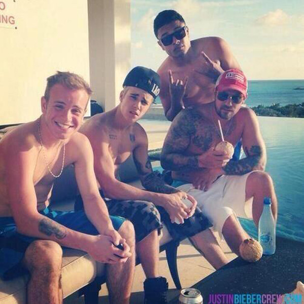 Justin Bieber, Twitter Justin Bieber, Twitter